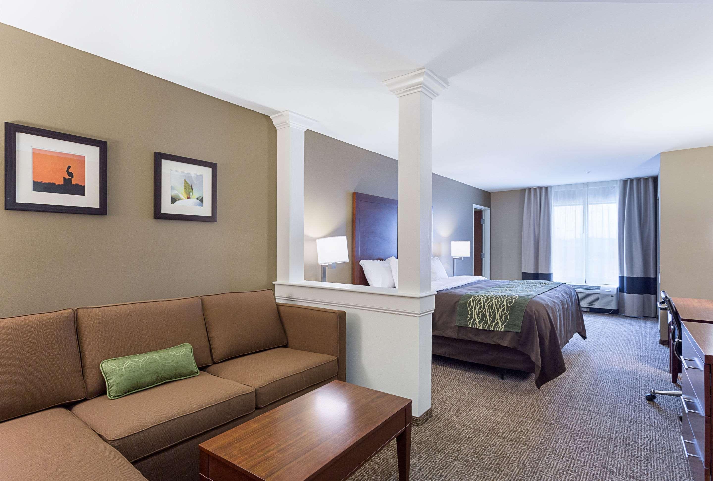 Comfort Inn & Suites Zachary Esterno foto