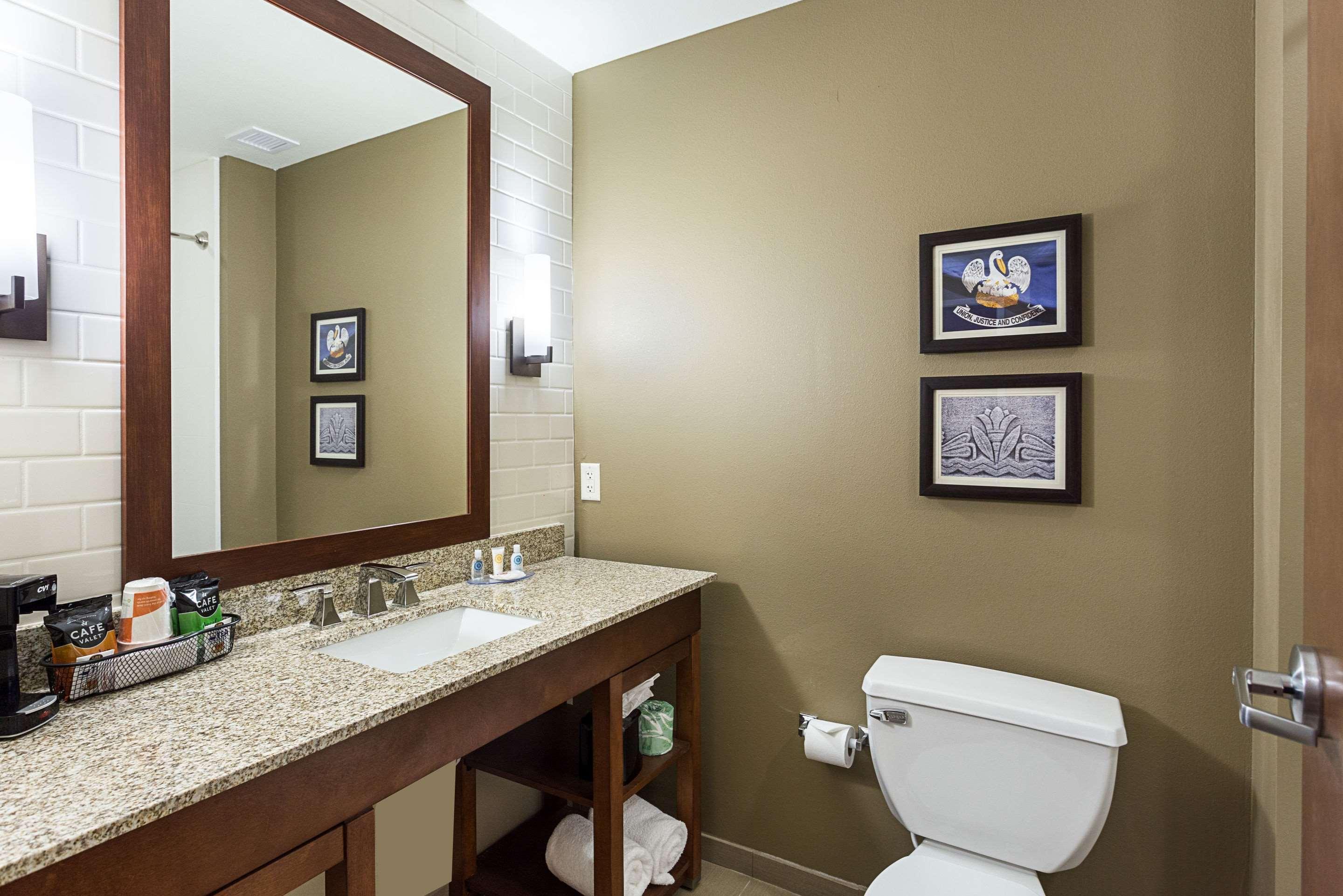 Comfort Inn & Suites Zachary Esterno foto