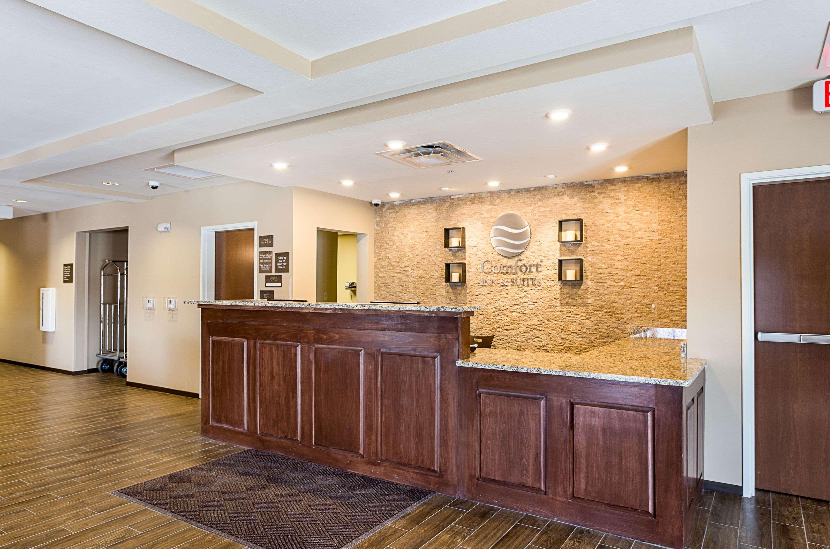 Comfort Inn & Suites Zachary Esterno foto